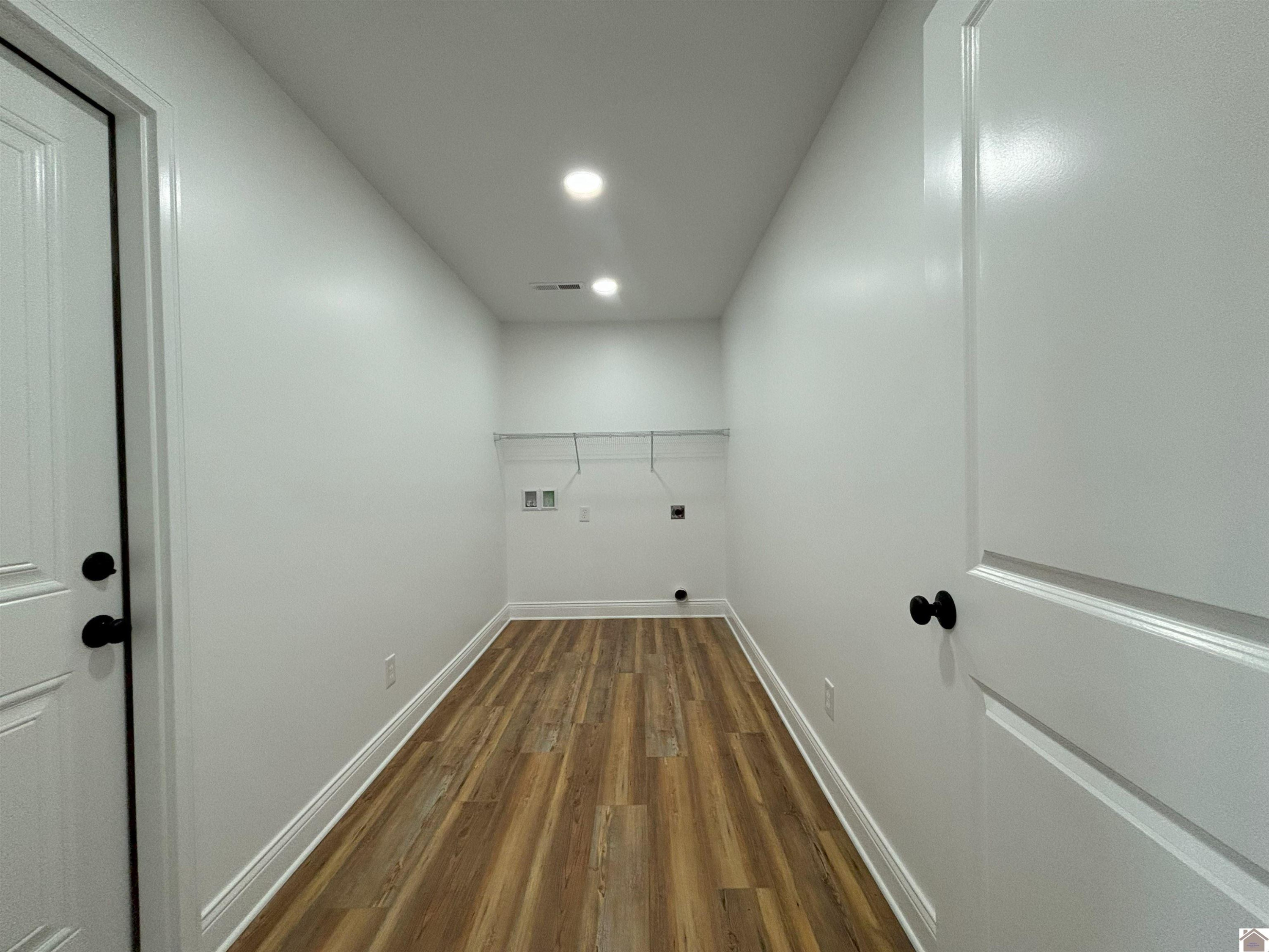 275 Clover