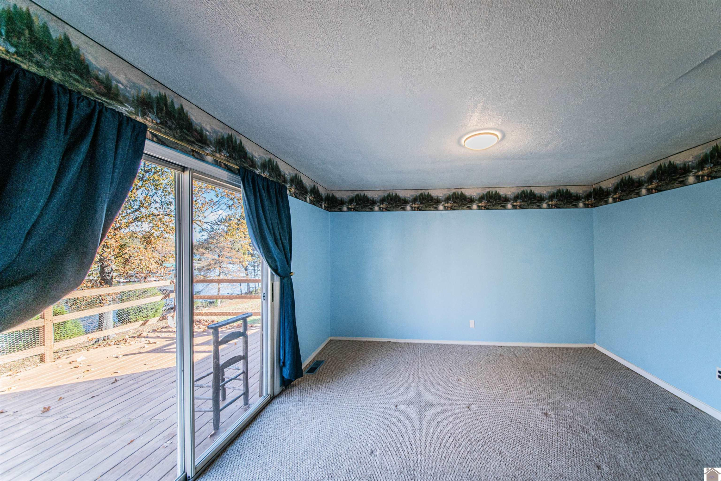 231 Captain Lane