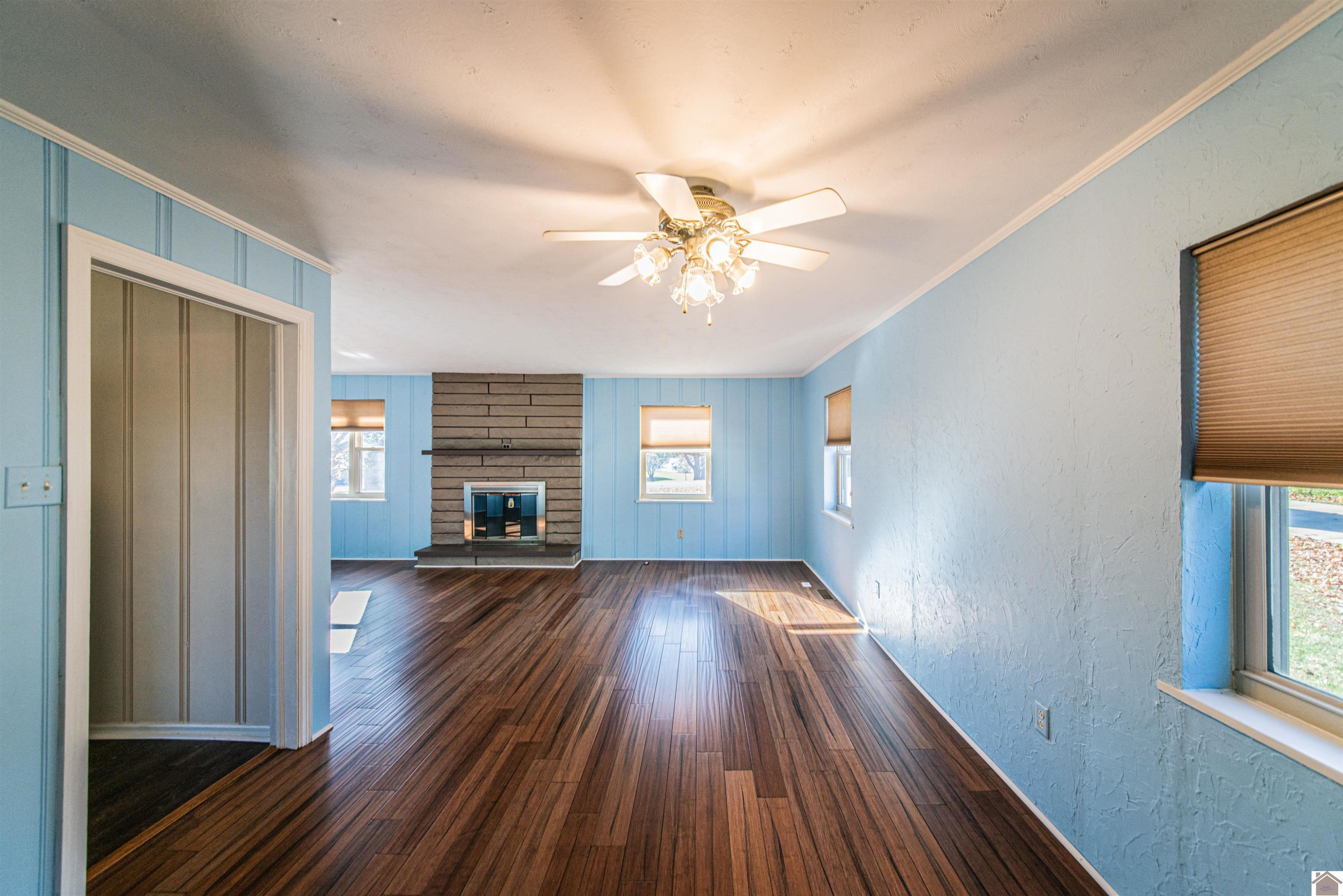 231 Captain Lane