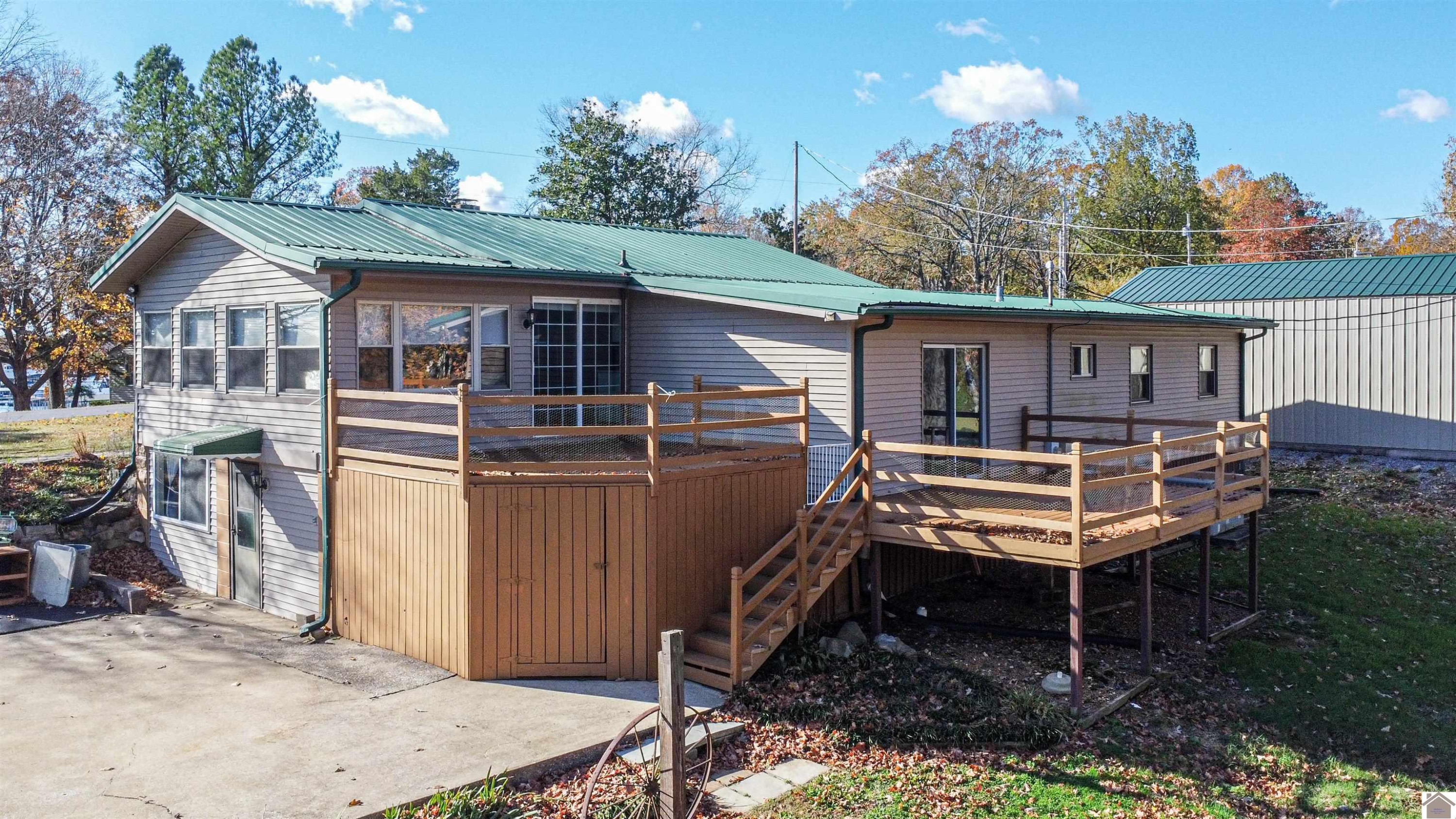 231 Captain Lane