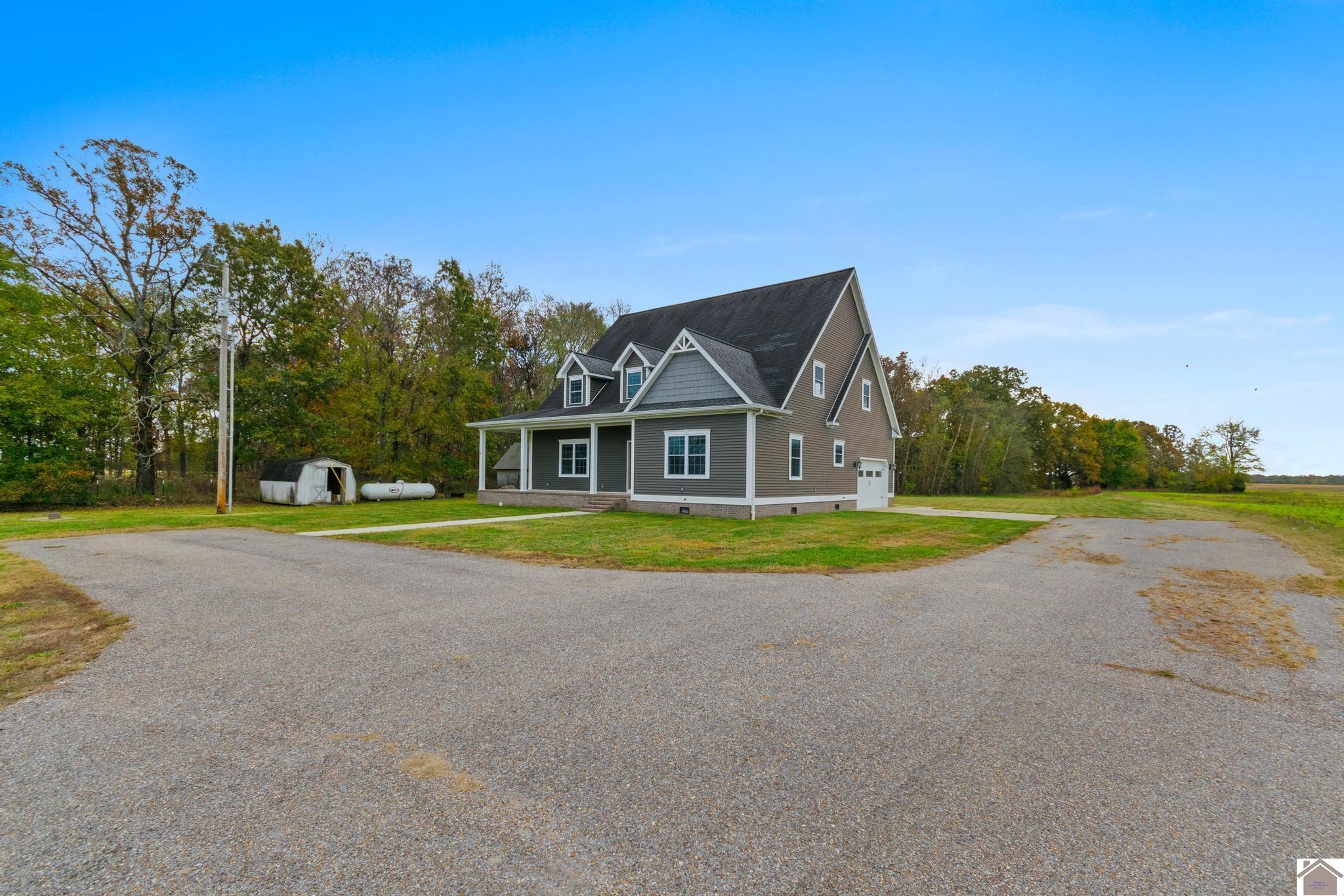 169 Rockwood