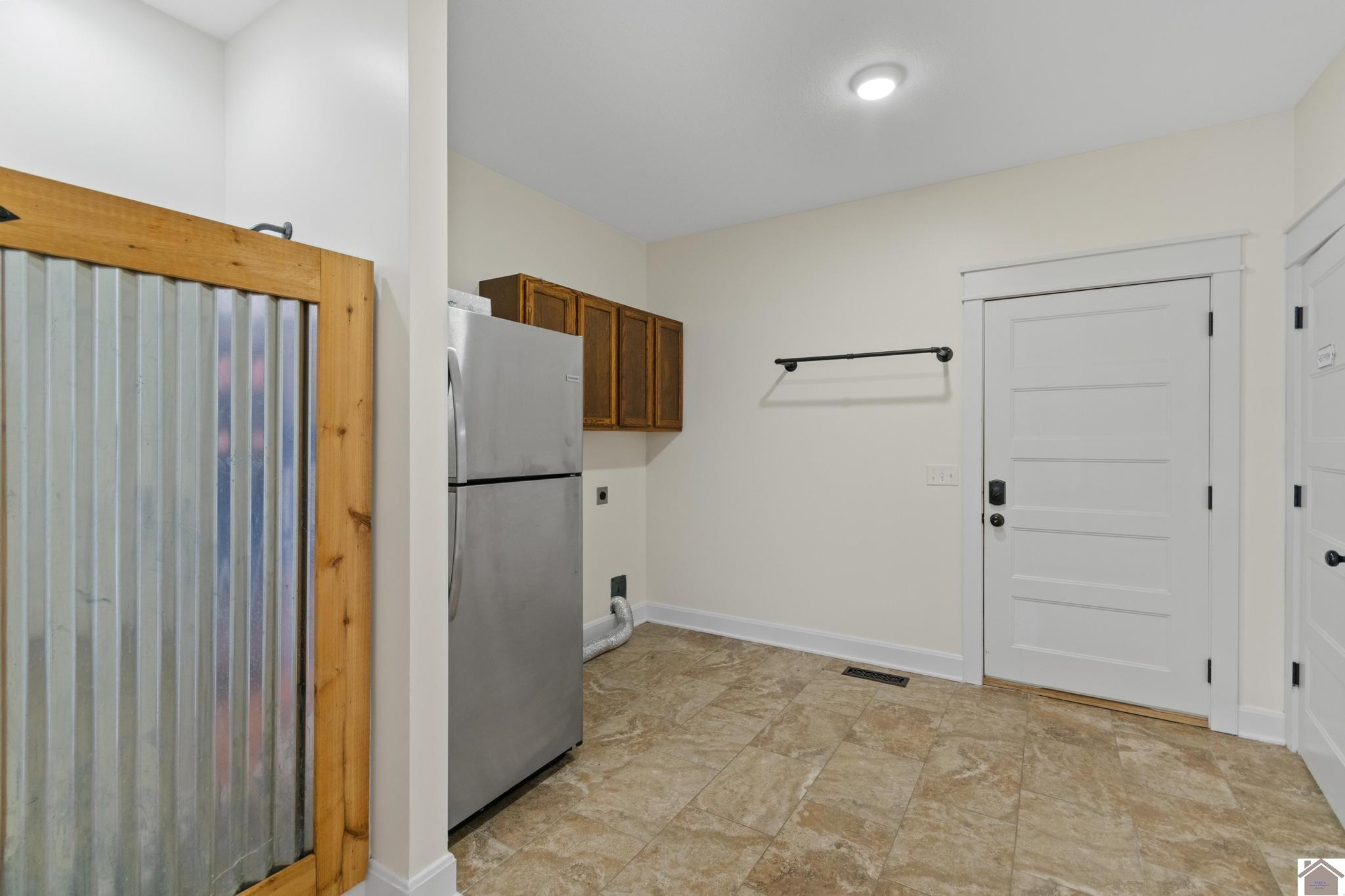 169 Rockwood