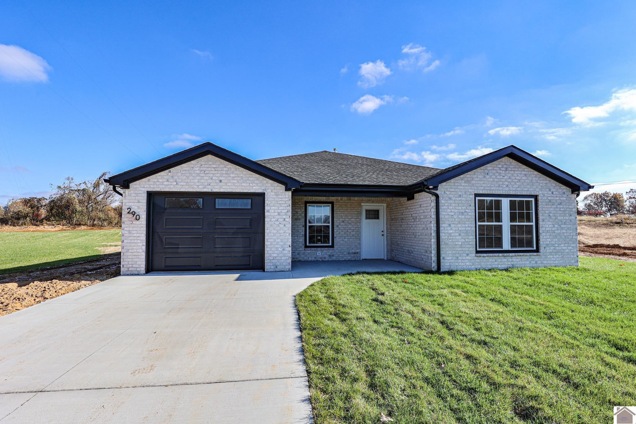 290 Clover