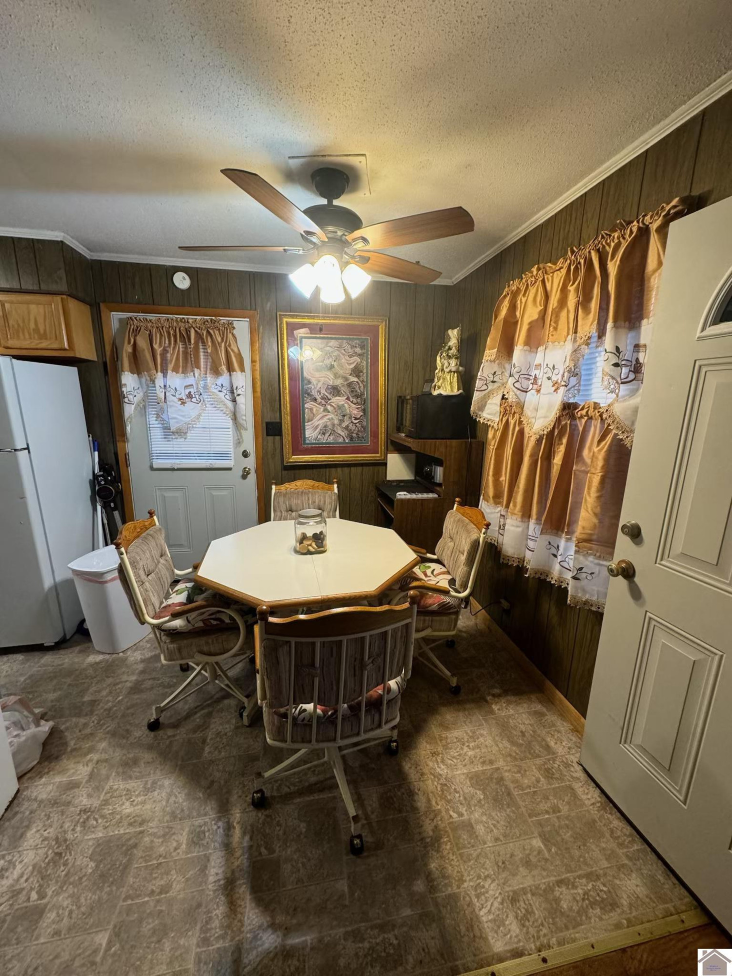 521 N Blair