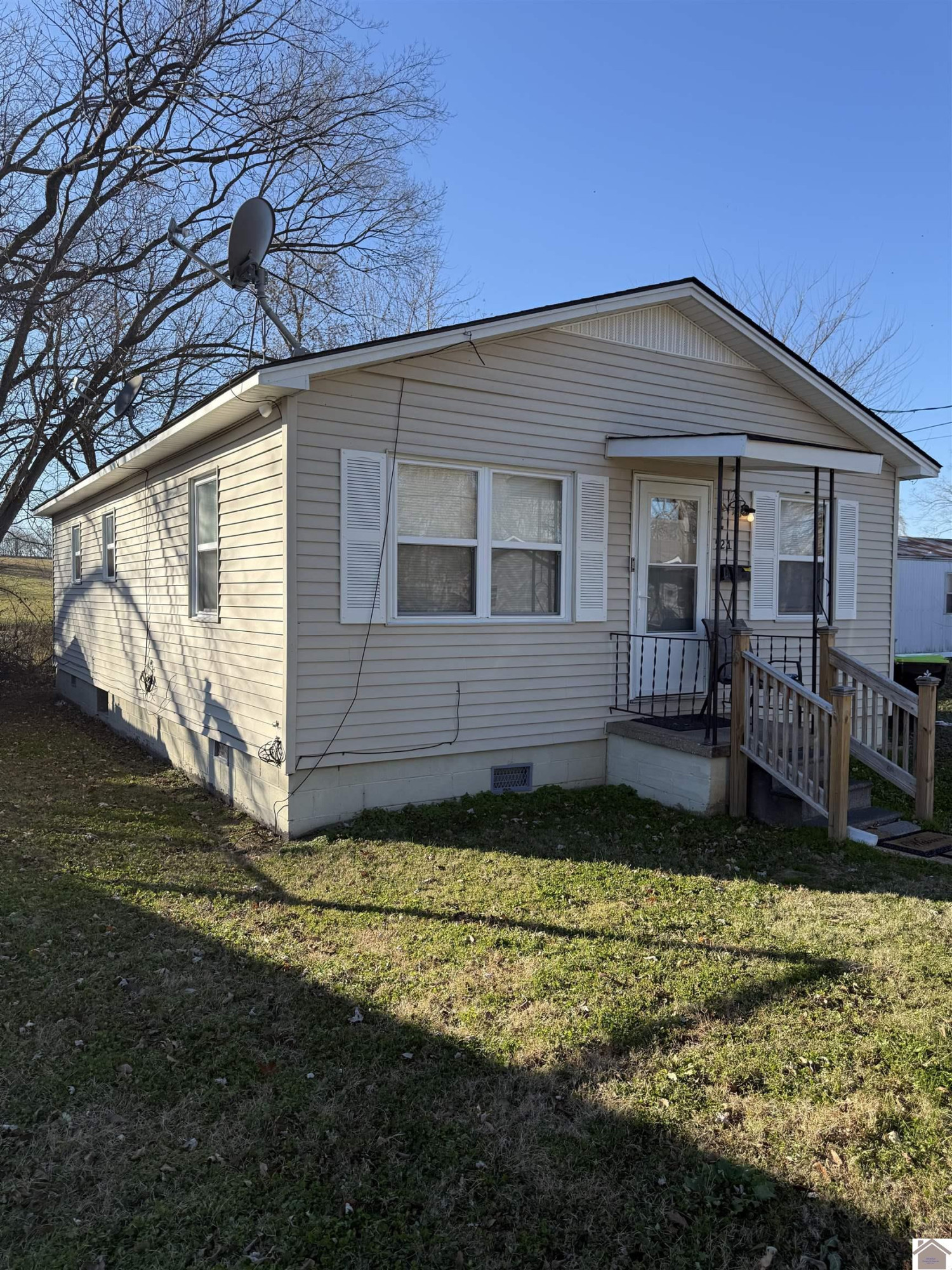 521 N Blair