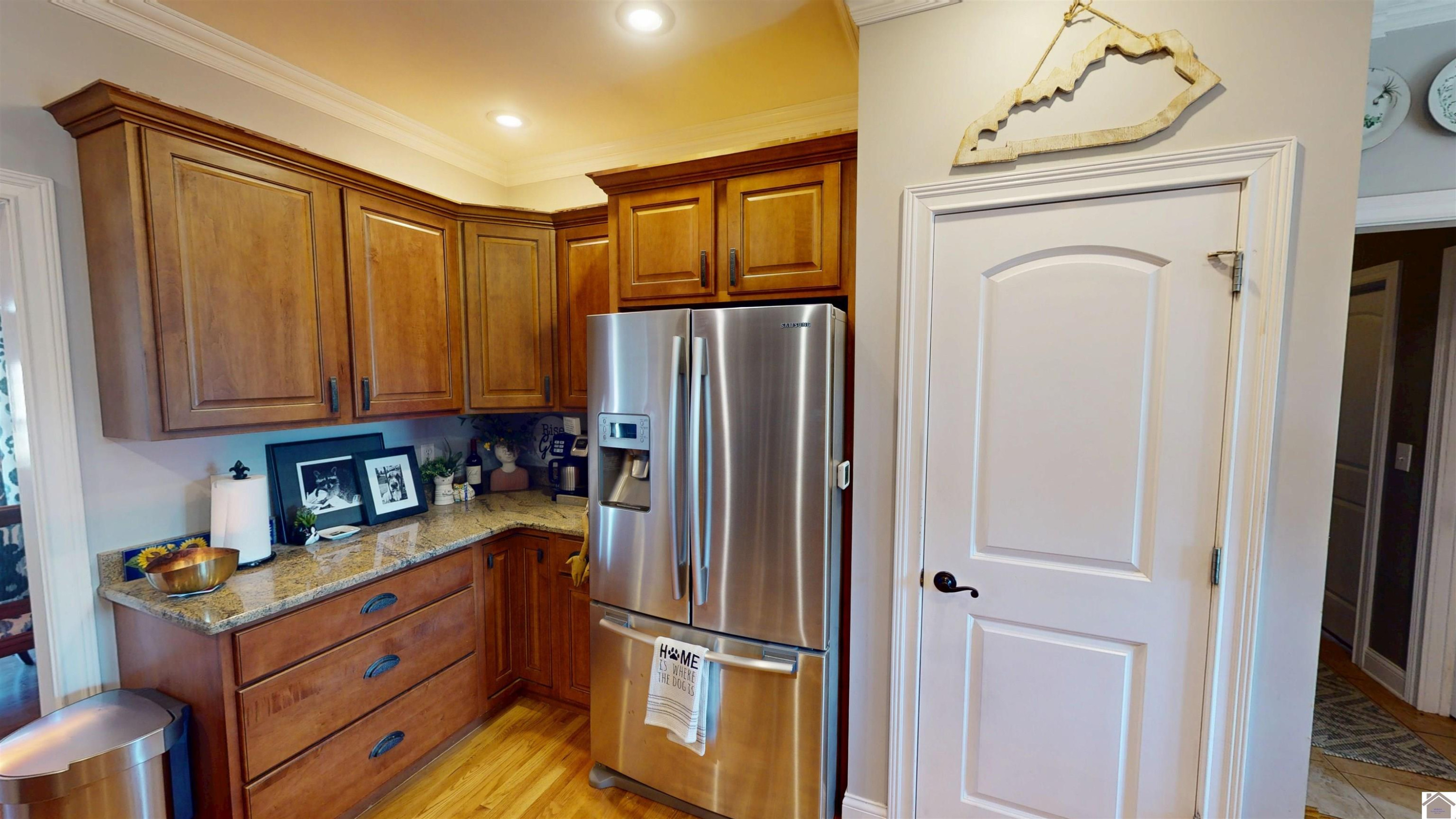 255 Meadow Ridge Court