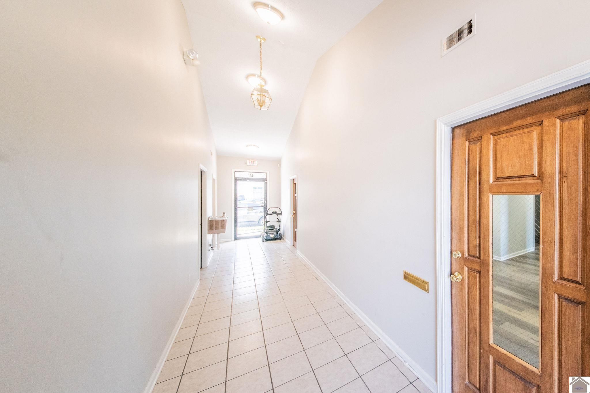 627 N 4th Street