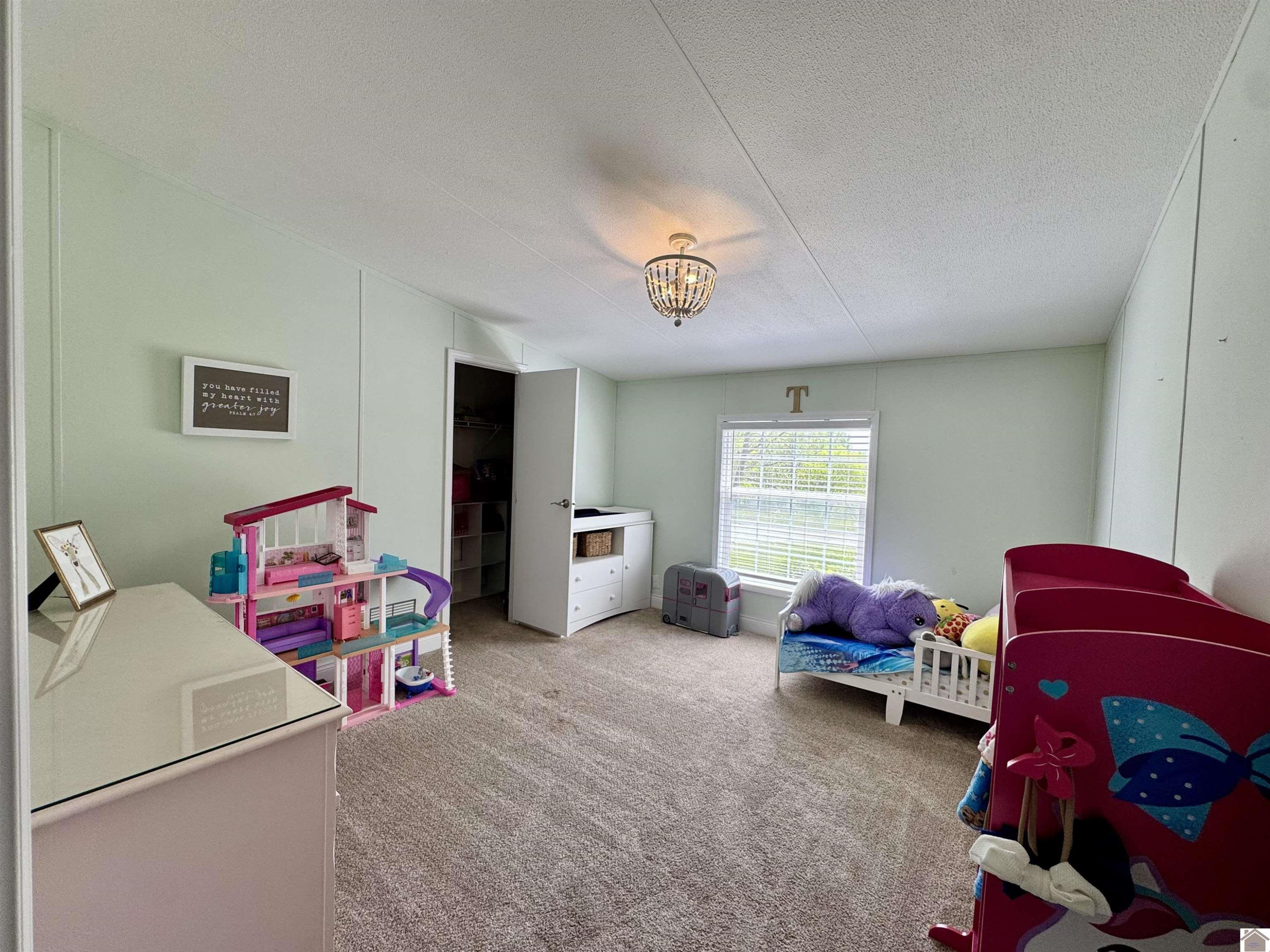 1370 Minerva Limp Road