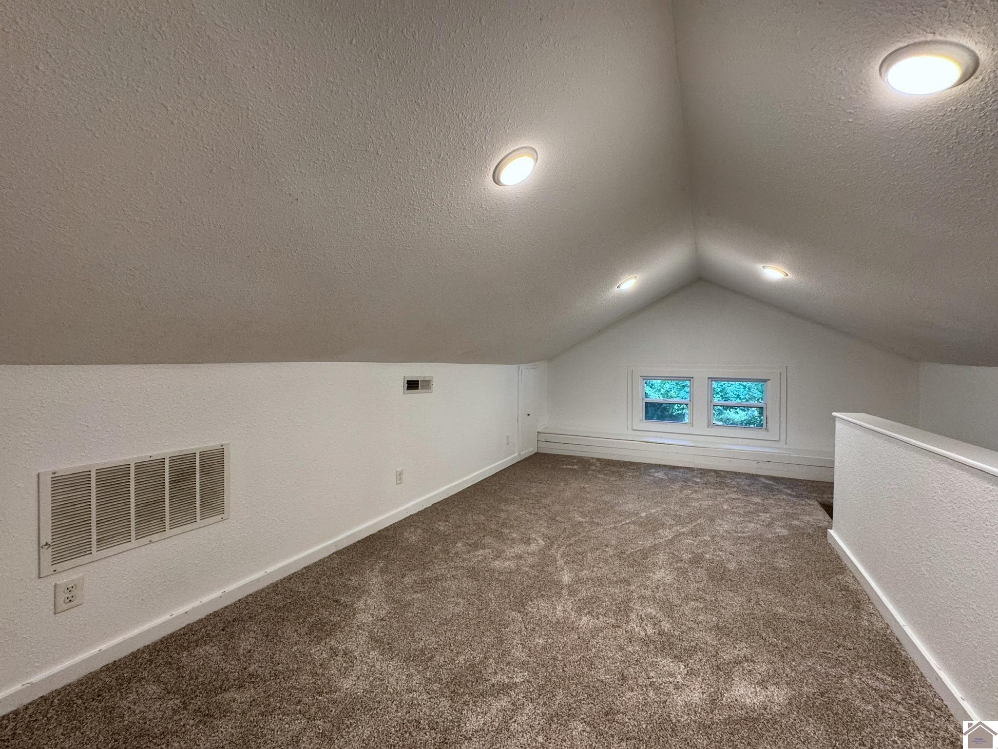 1536 Almo Road