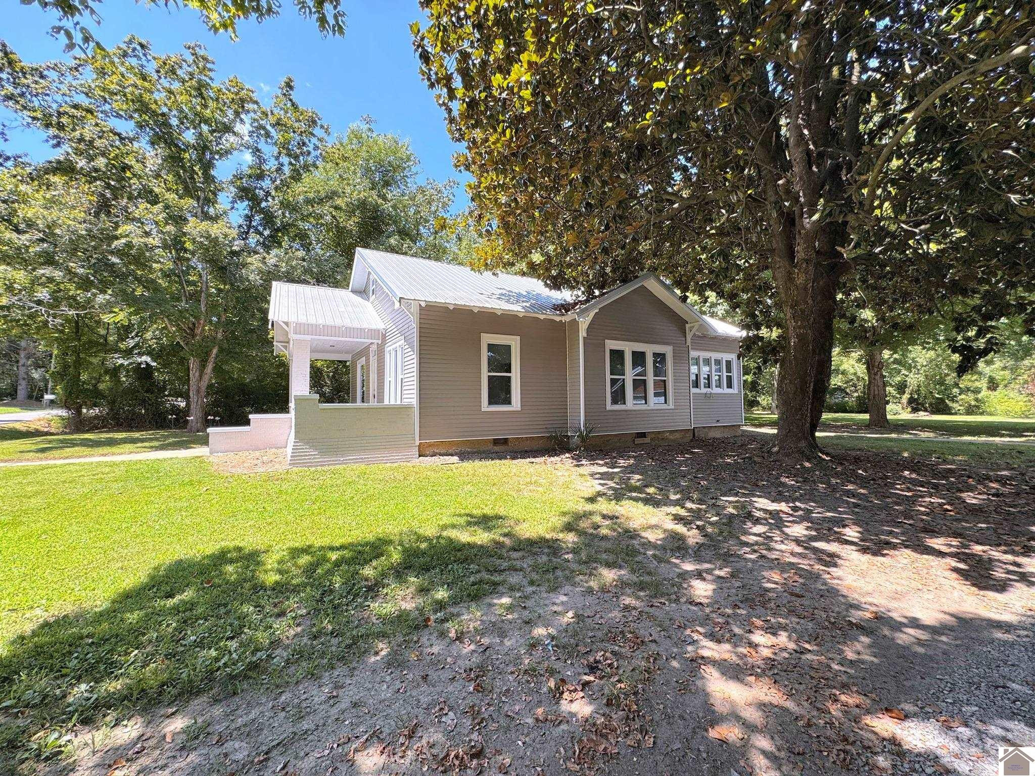 1536 Almo Road