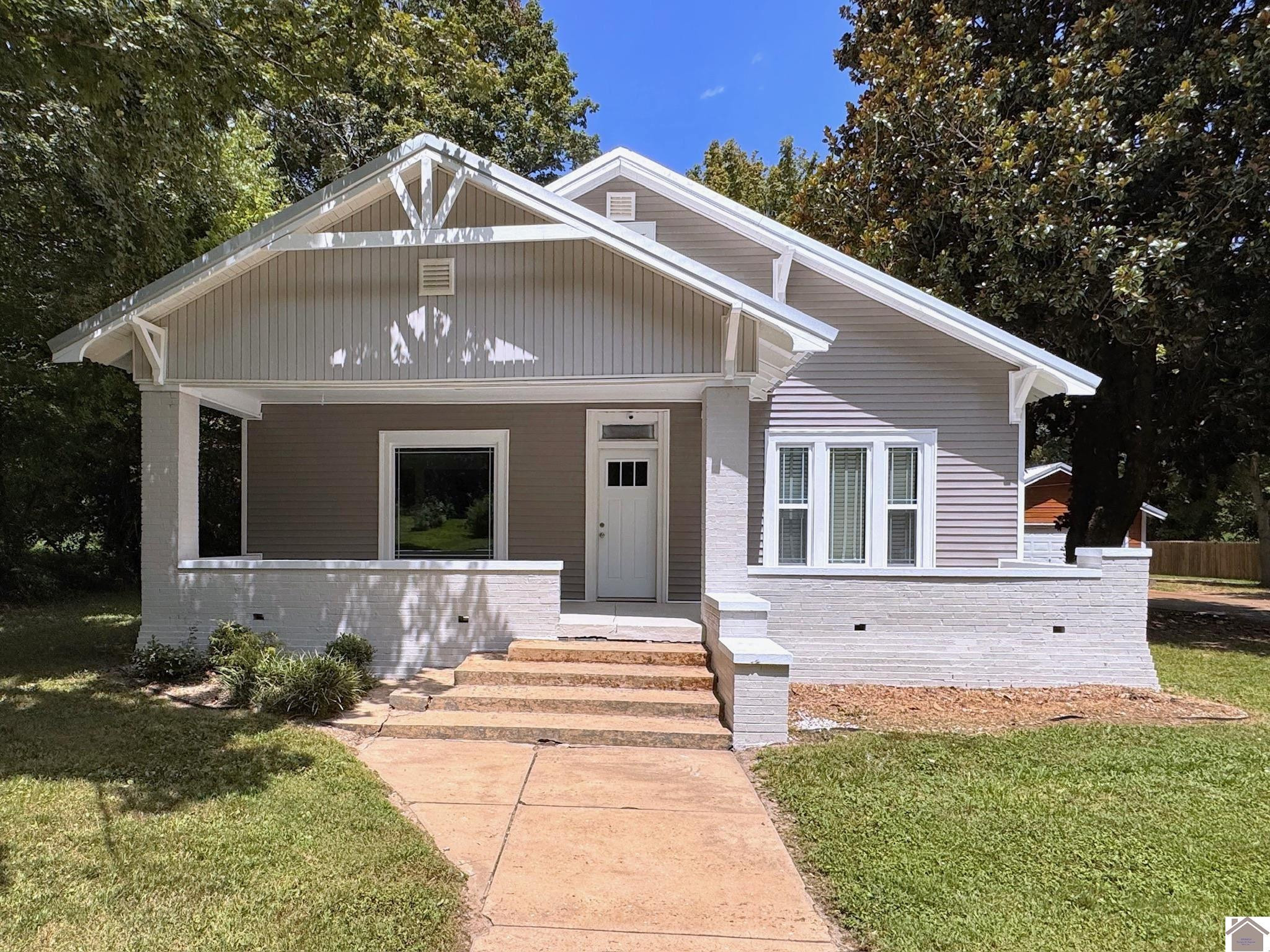 1536 Almo Road