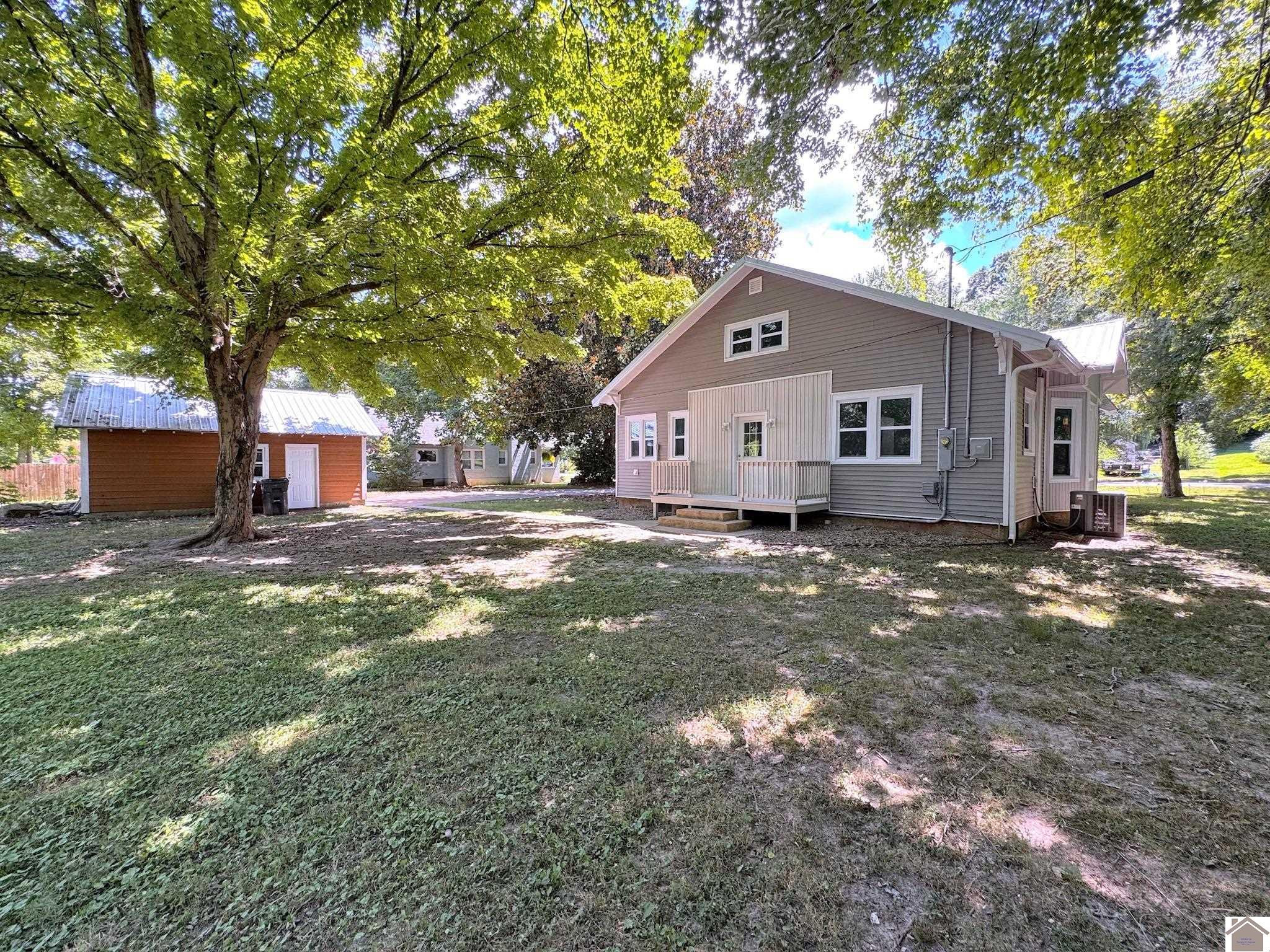 1536 Almo Road