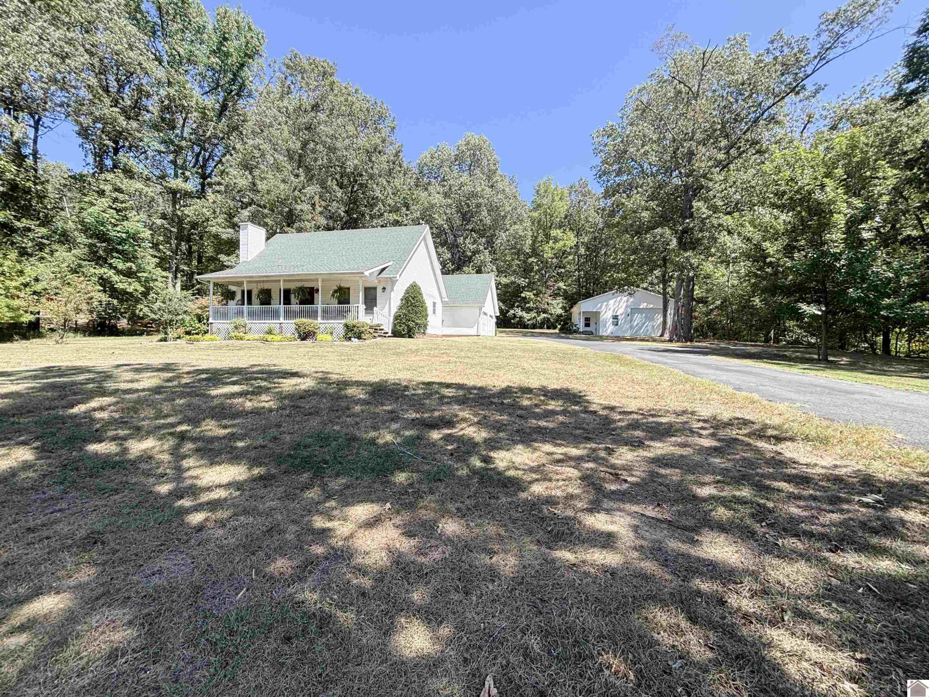 925 Wayside Drive