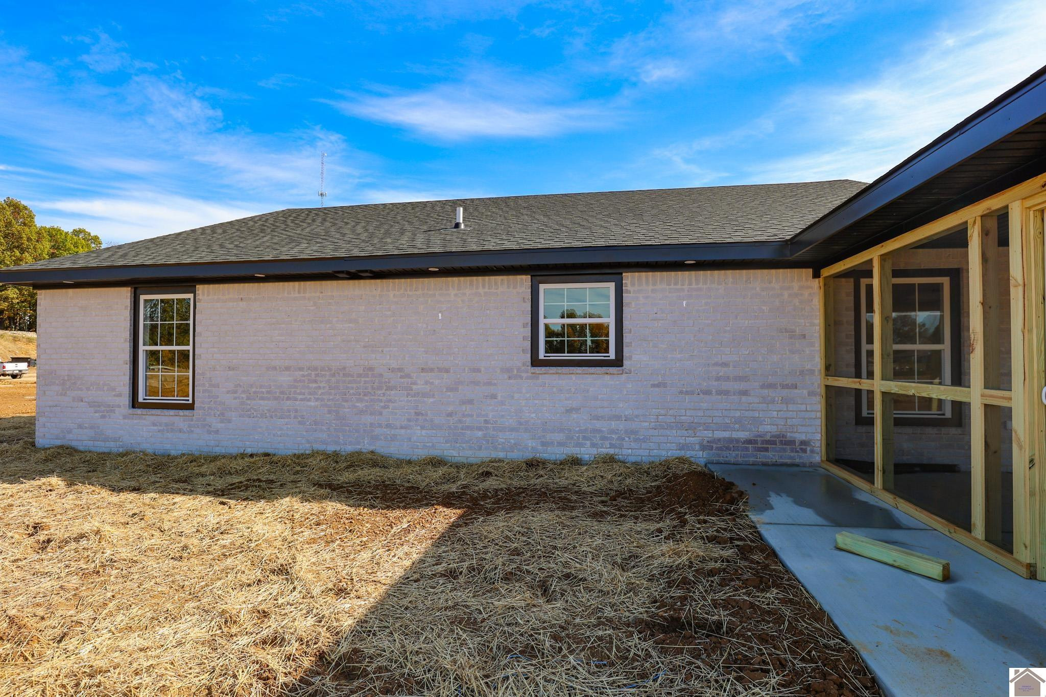 121 Churchill Terrace