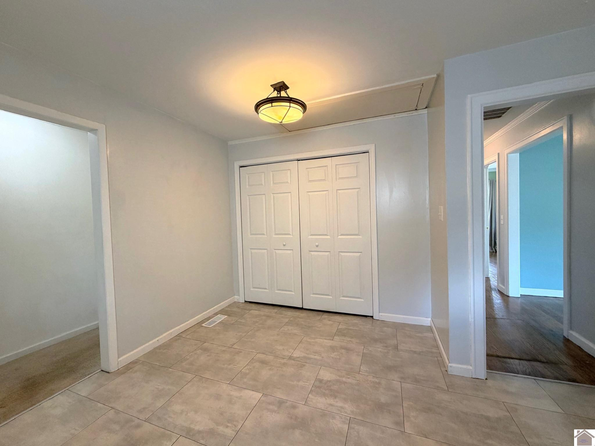 2905 Old Mayfield Road