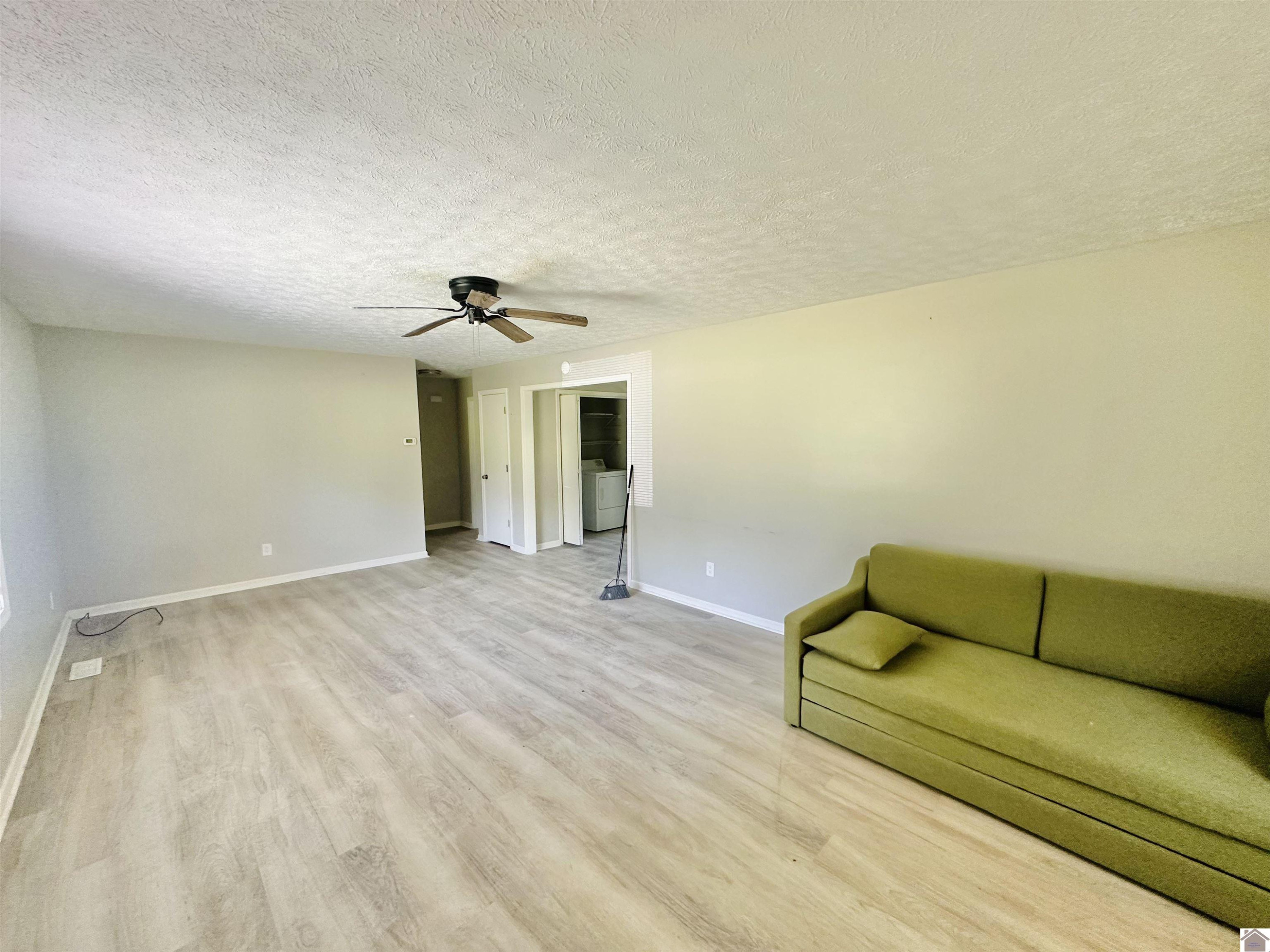 3155 Cairo Road
