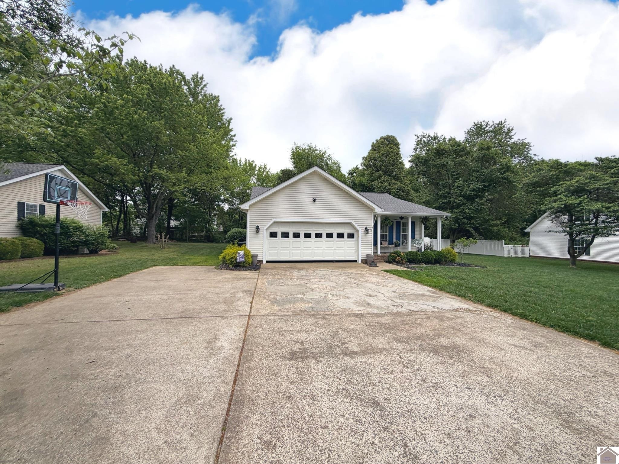 2100 Carol Drive