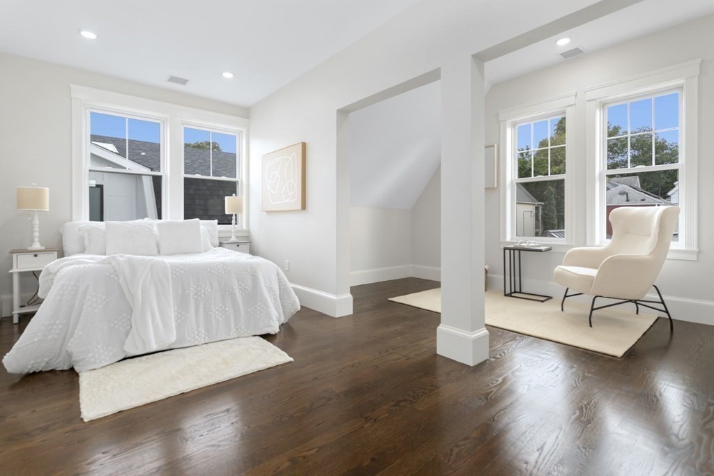 18 Woodbine St # 2