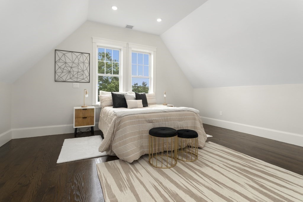 18 Woodbine St # 2