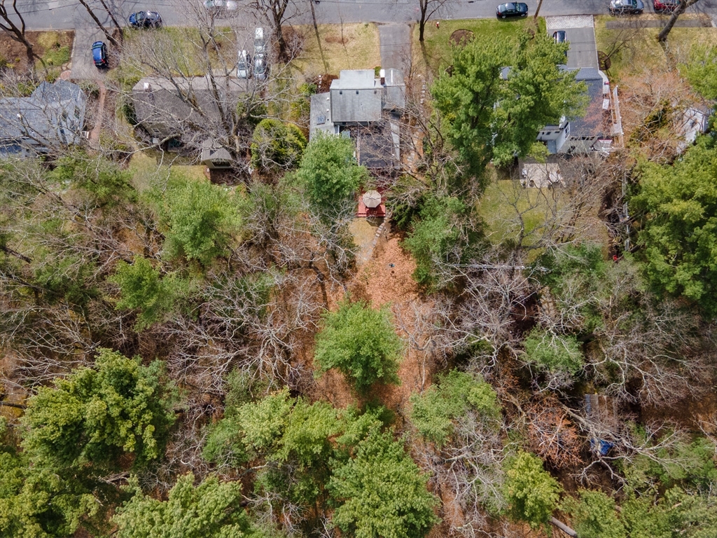77 Parker Rd
