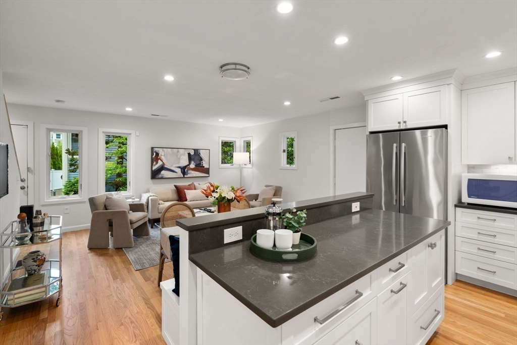 44 Fresh Pond Place # 44
