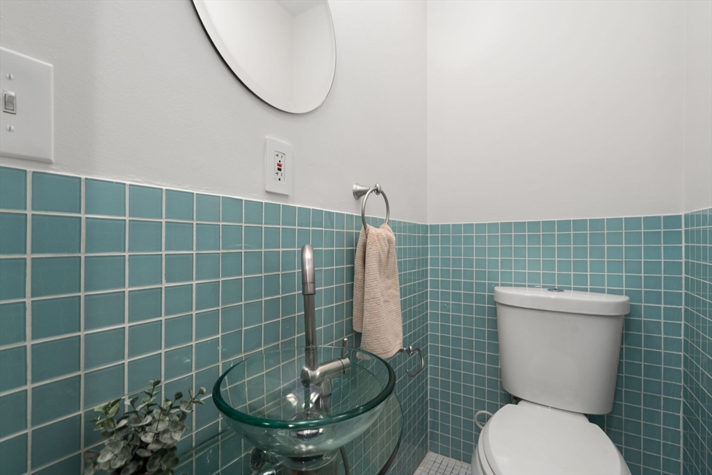 44 Fresh Pond Place # 44