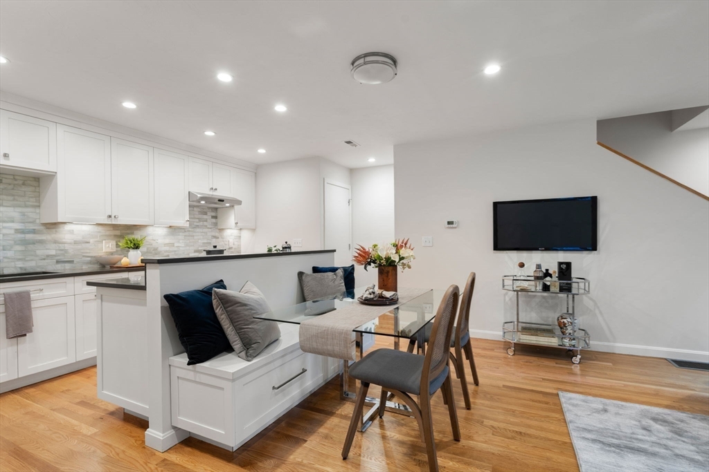 44 Fresh Pond Place # 44