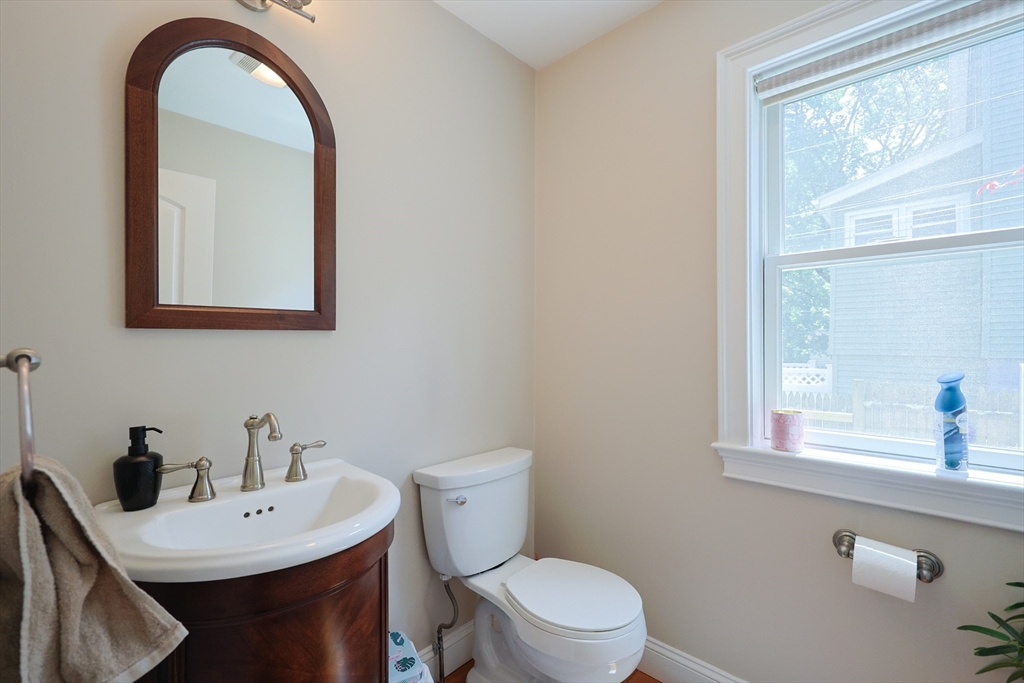 41 Webber St # 2