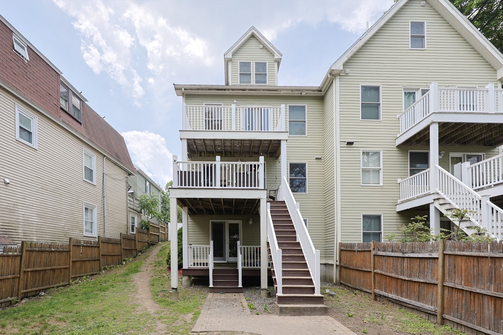 41 Webber St # 2