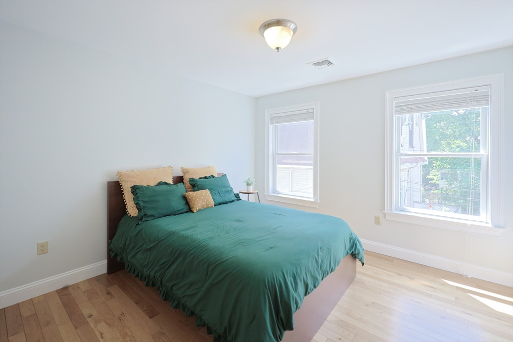 41 Webber St # 2