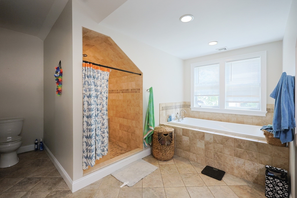41 Webber St # 2