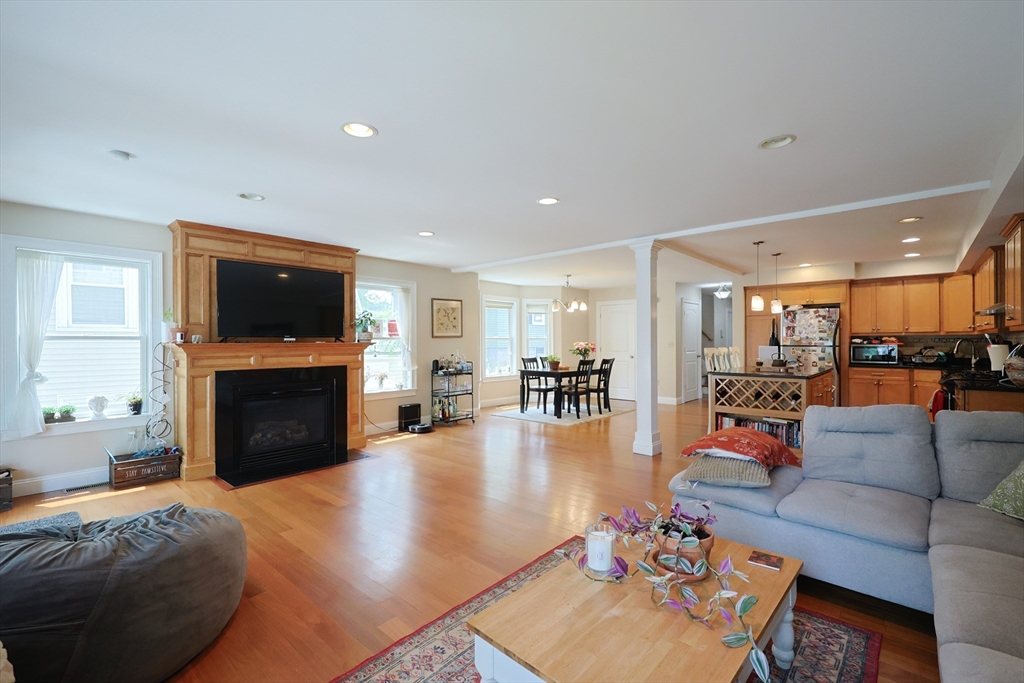 41 Webber St # 2