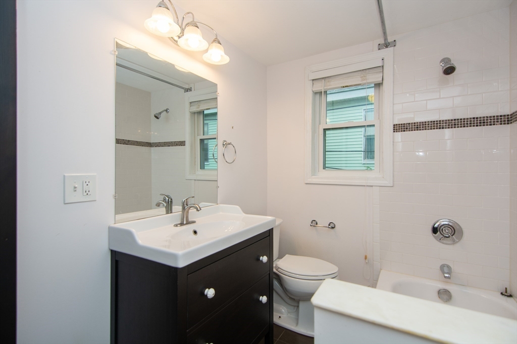 14 Holm Ct # 2