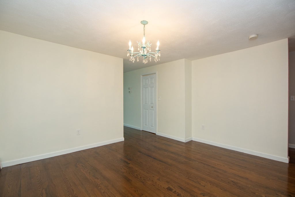 14 Holm Ct # 2