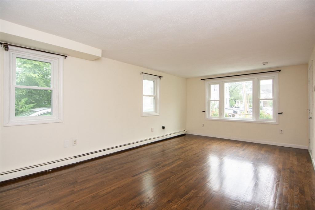 14 Holm Ct # 2