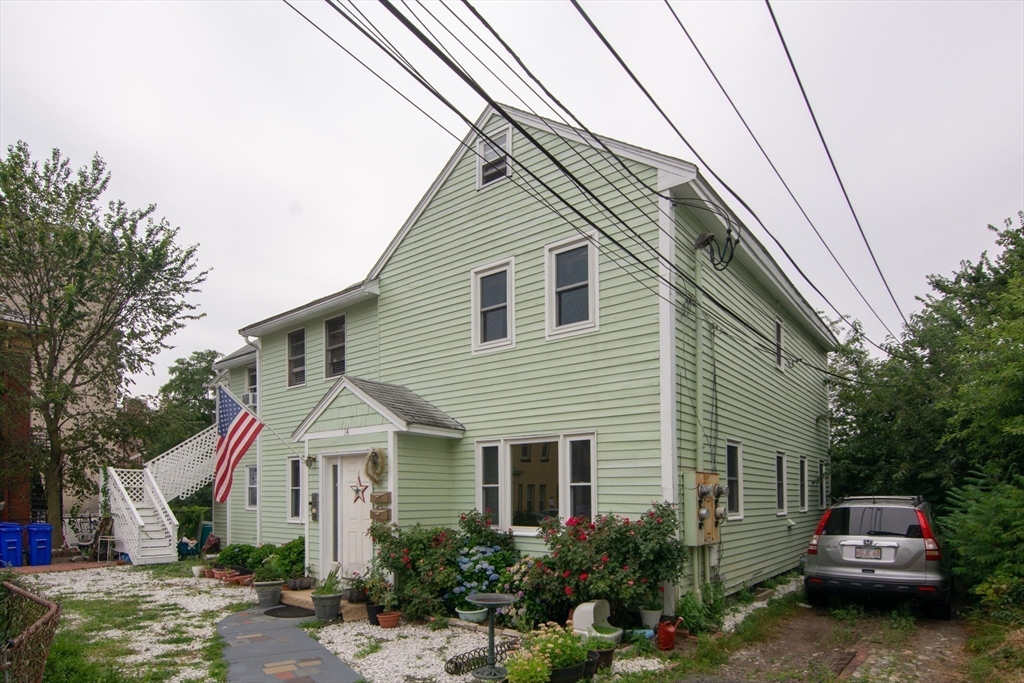 14 Holm Ct # 2