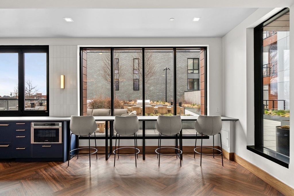 1515 Commonwealth Ave # 615