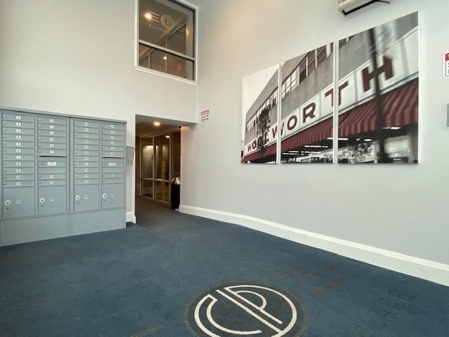 18 Cliveden St # 205