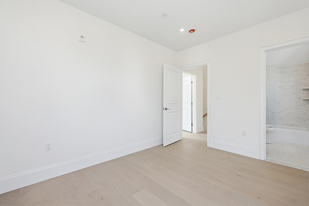 257R Market Street # A