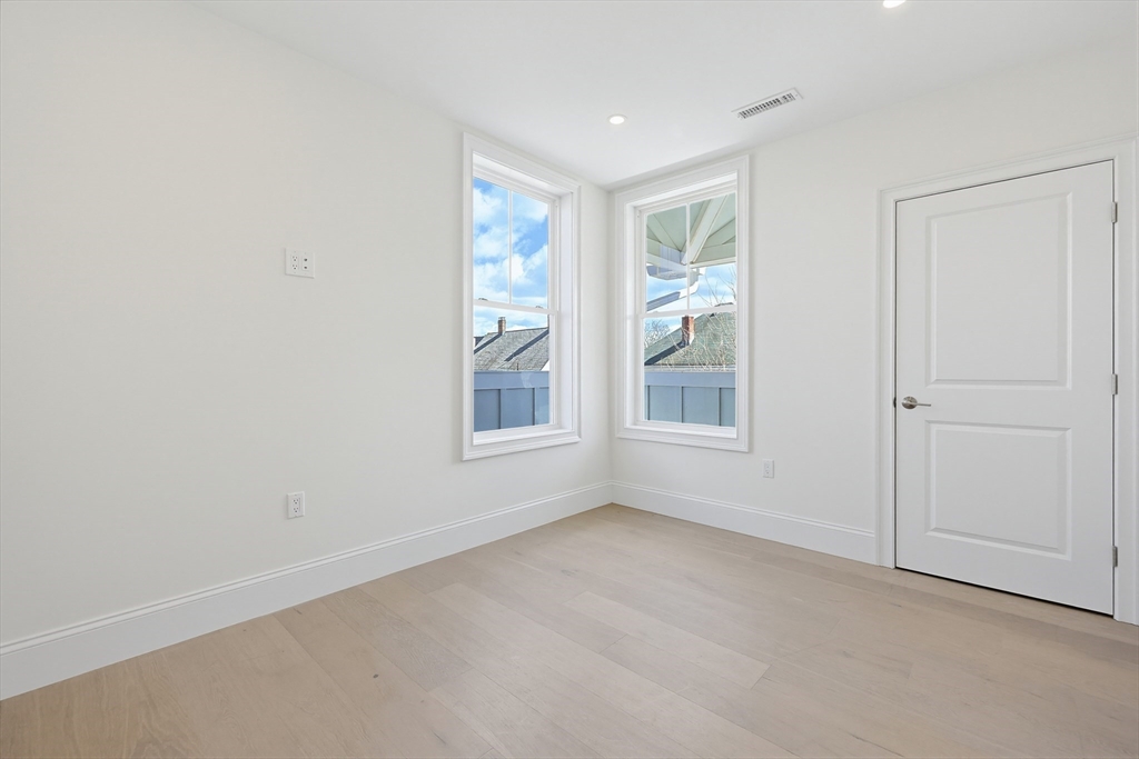 257R Market Street # A