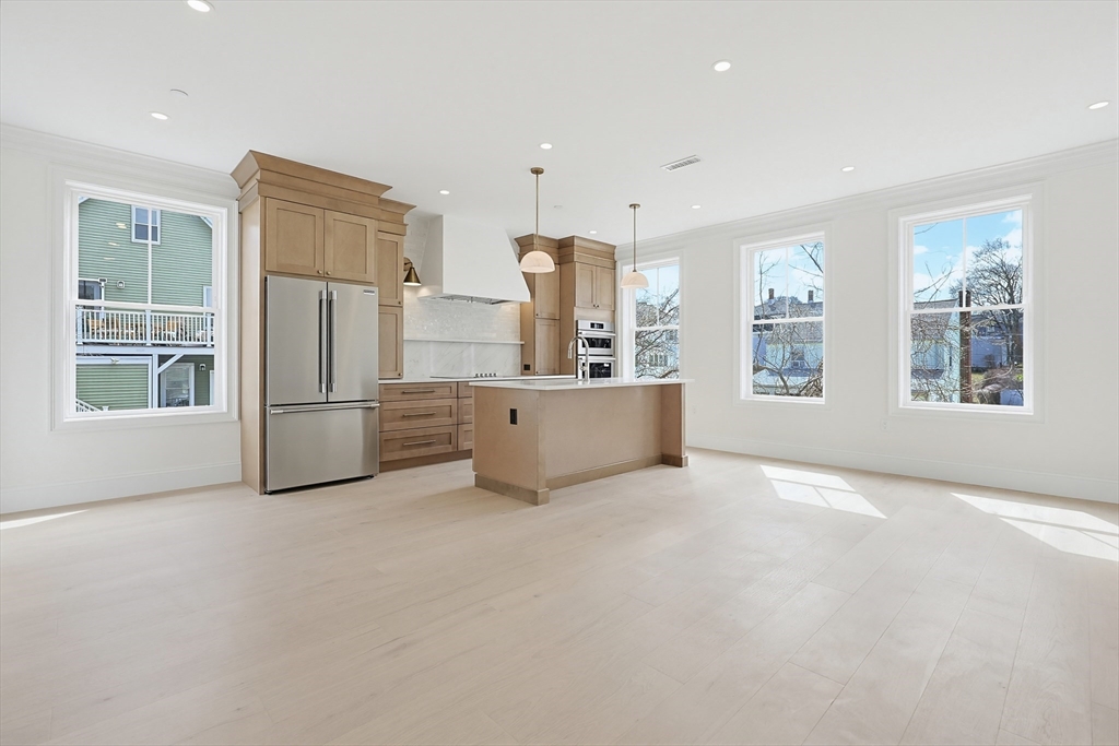 257R Market Street # A