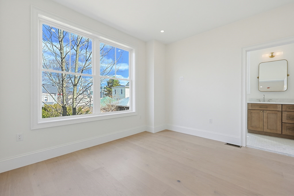 257R Market Street # A
