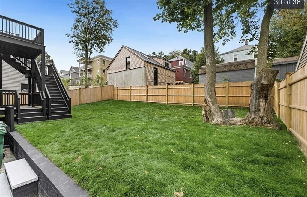 18 Woodbine St # 2 Unit: #2