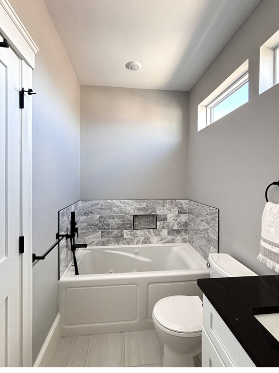 18 Woodbine St # 2 Unit: #2