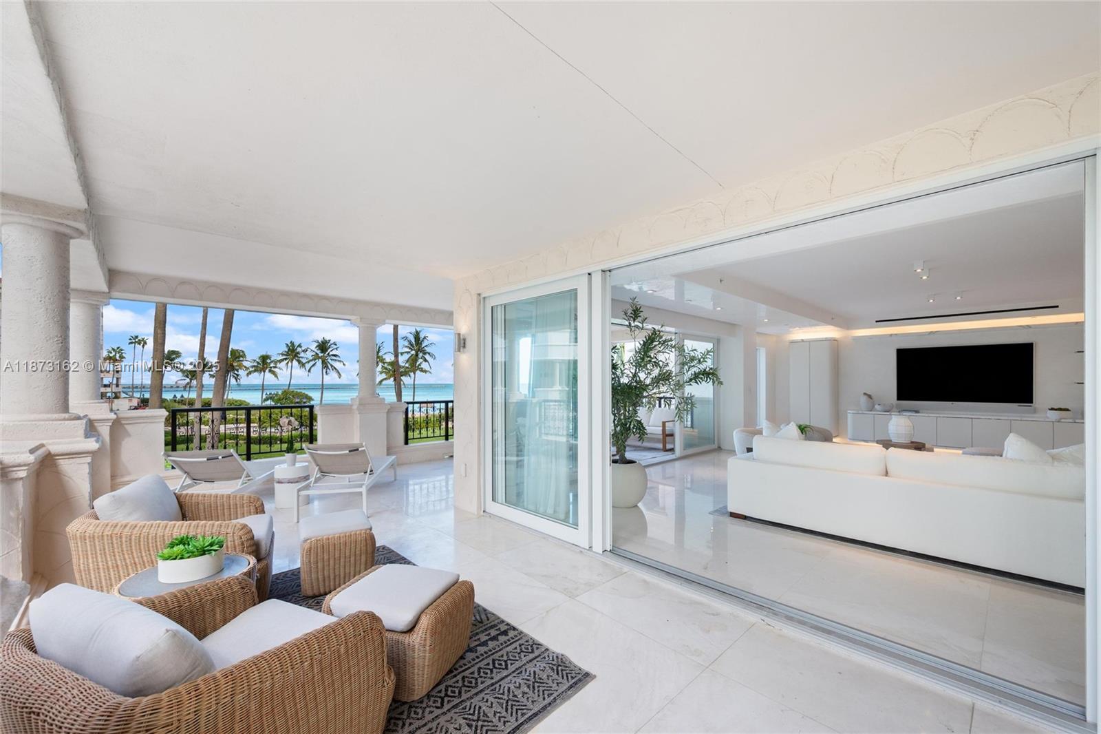 7921 Fisher Island Dr # 7921
