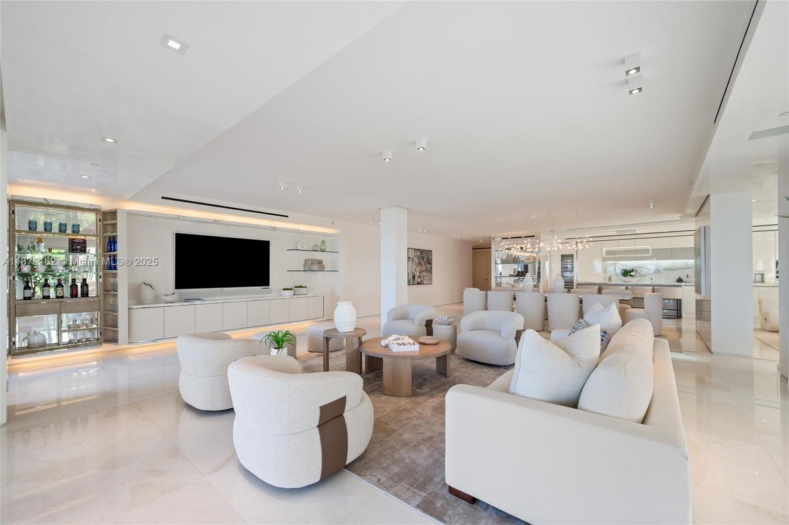 7921 Fisher Island Dr # 7921
