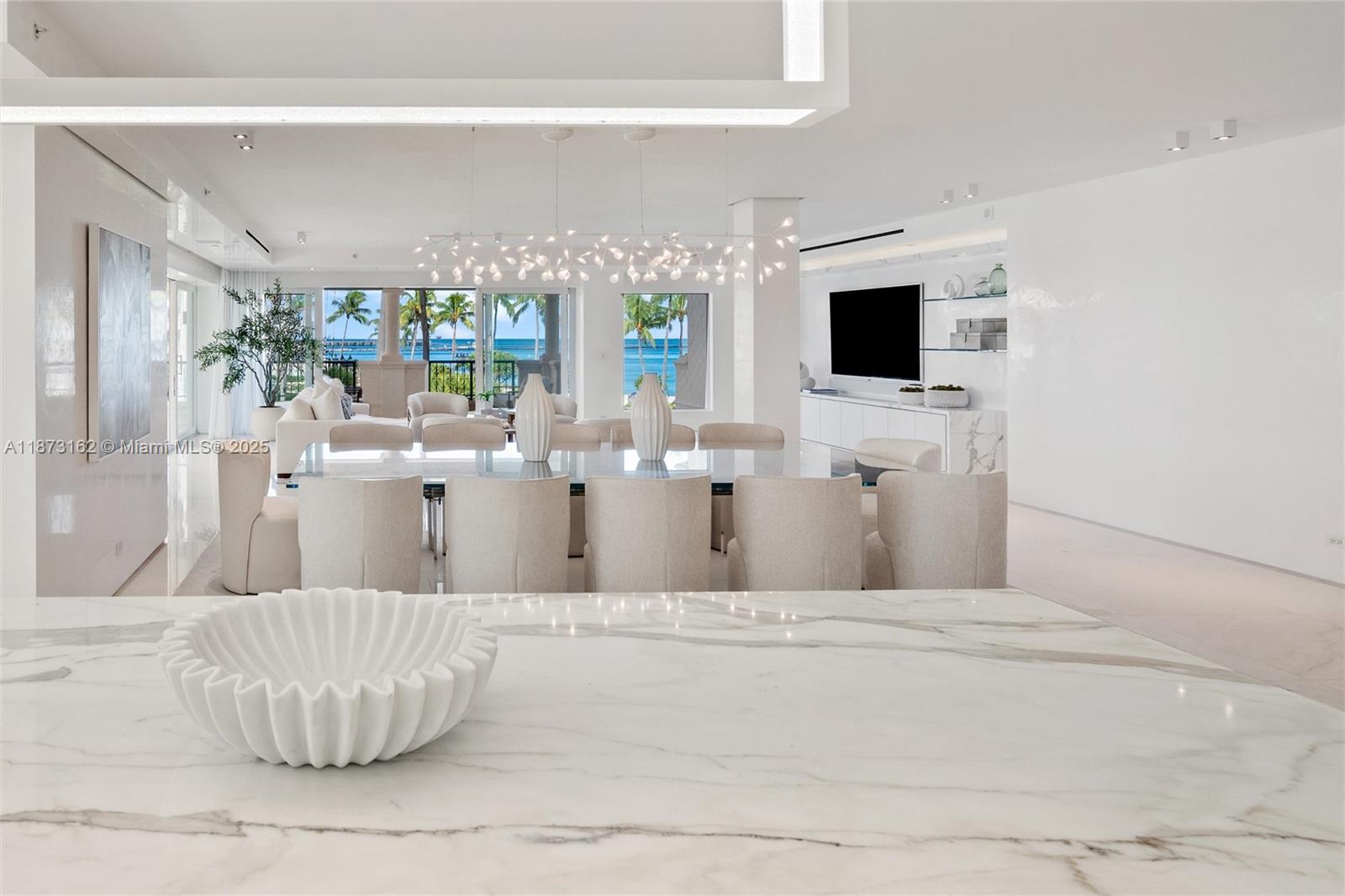 7921 Fisher Island Dr # 7921