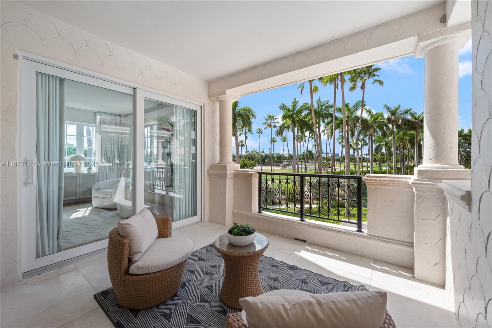 7921 Fisher Island Dr # 7921