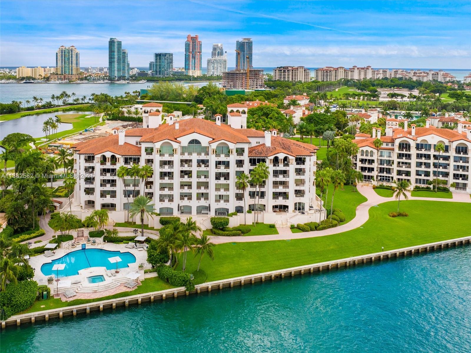 5053 Fisher Island Dr # 5053
