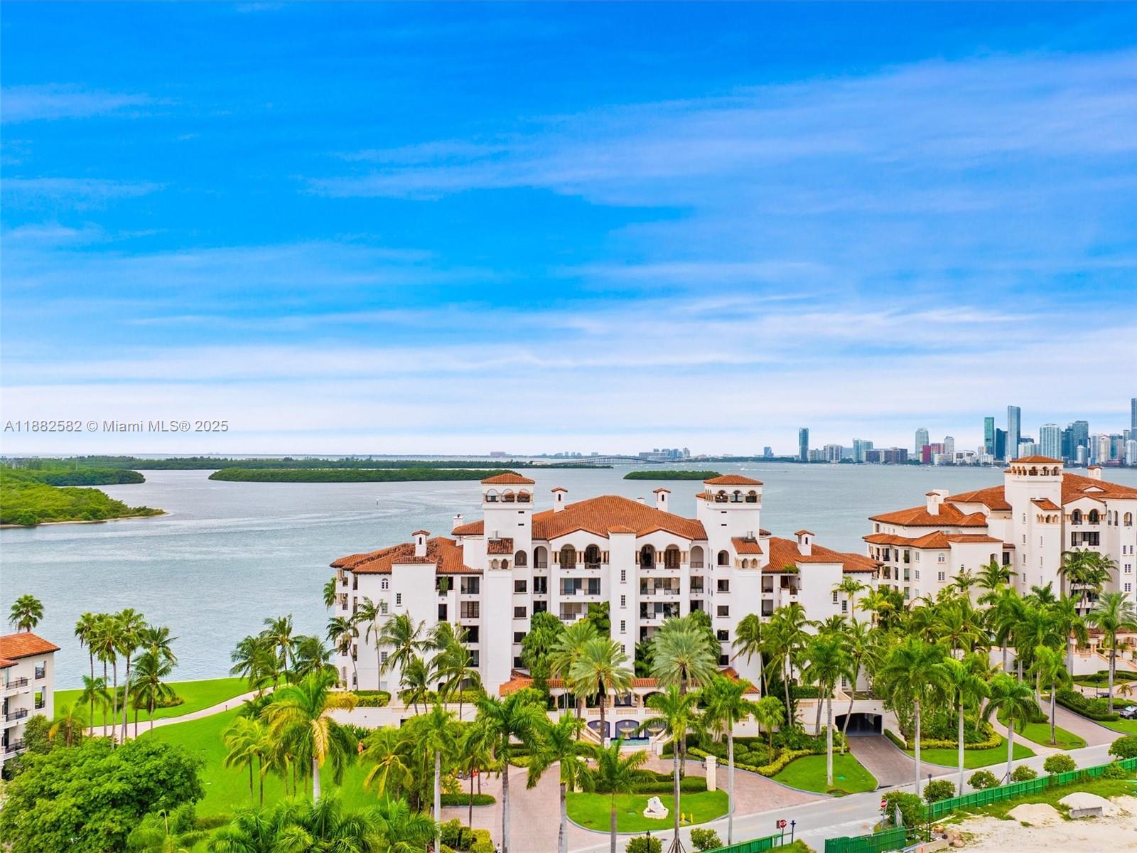 5053 Fisher Island Dr # 5053